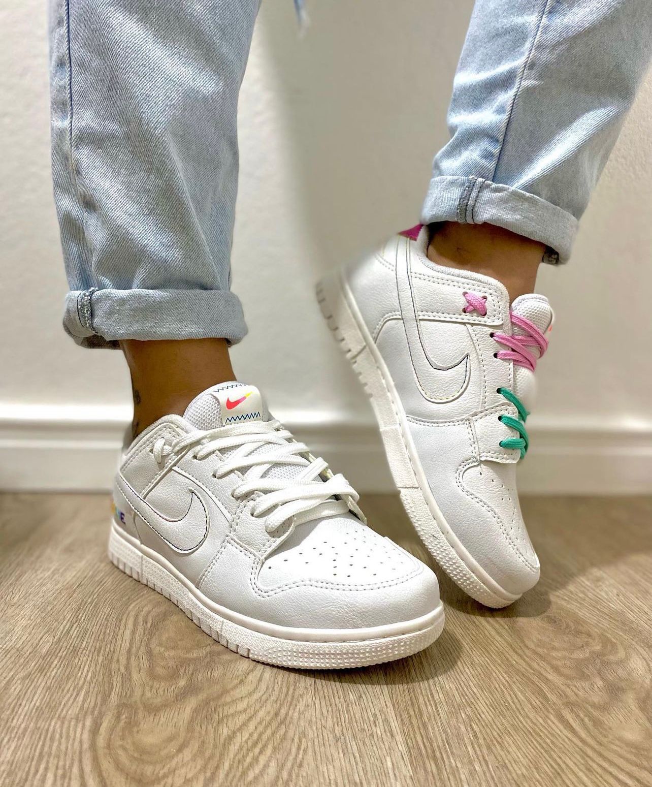 Tênis Nike Dunk Low + Brinde