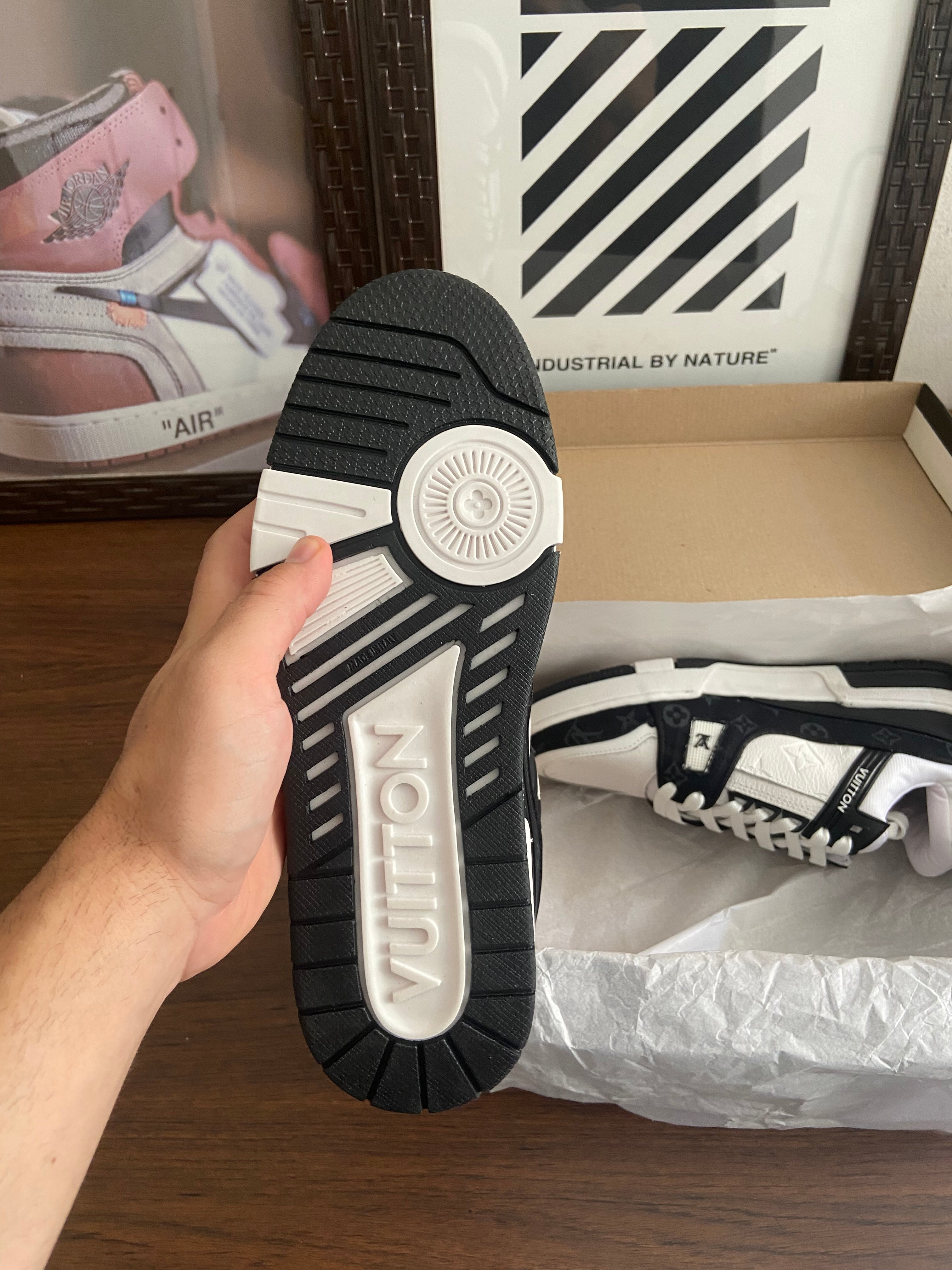 Tênis Louis Vuitton Trainer