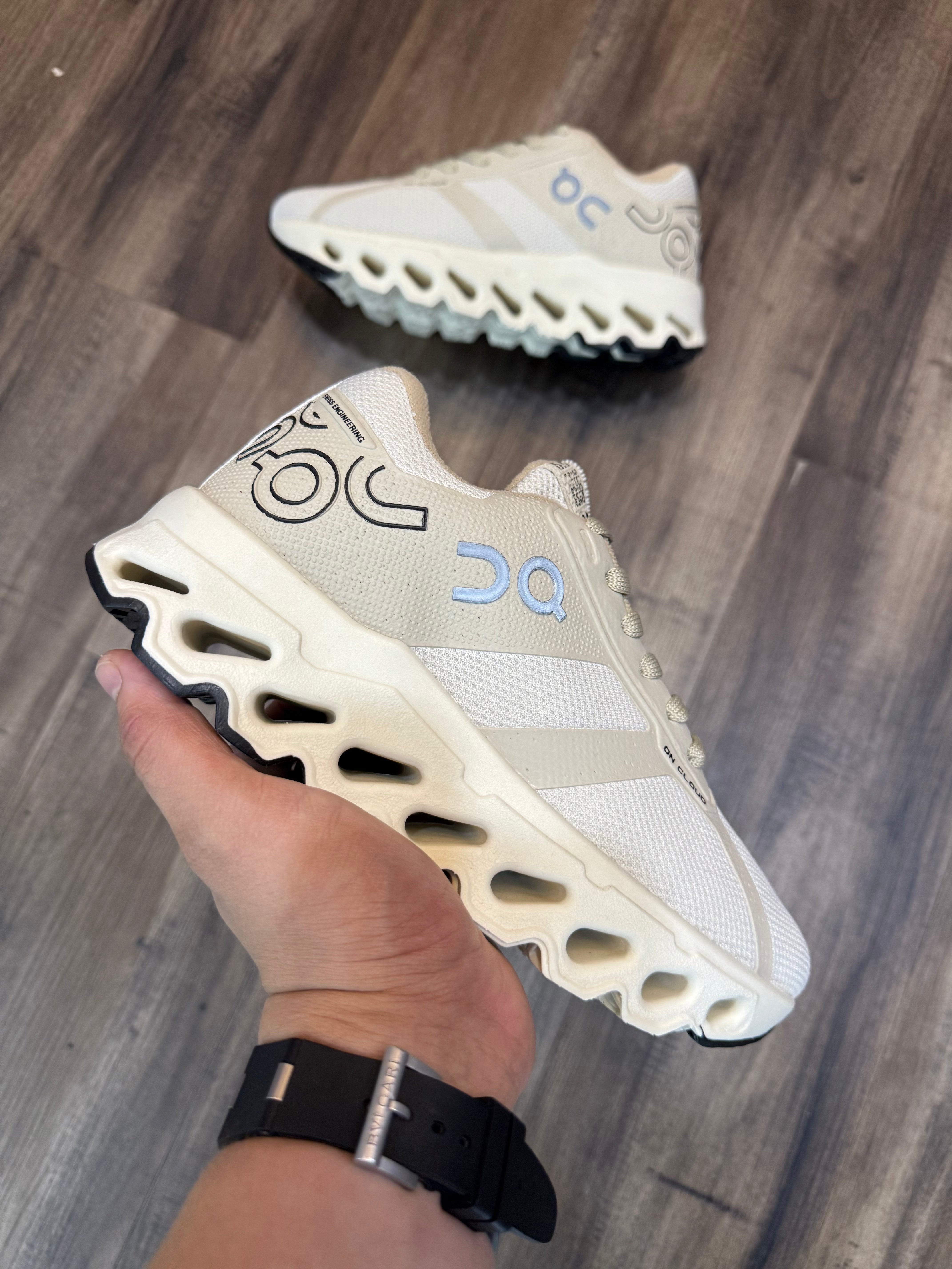 Tennis ON Running - Importado