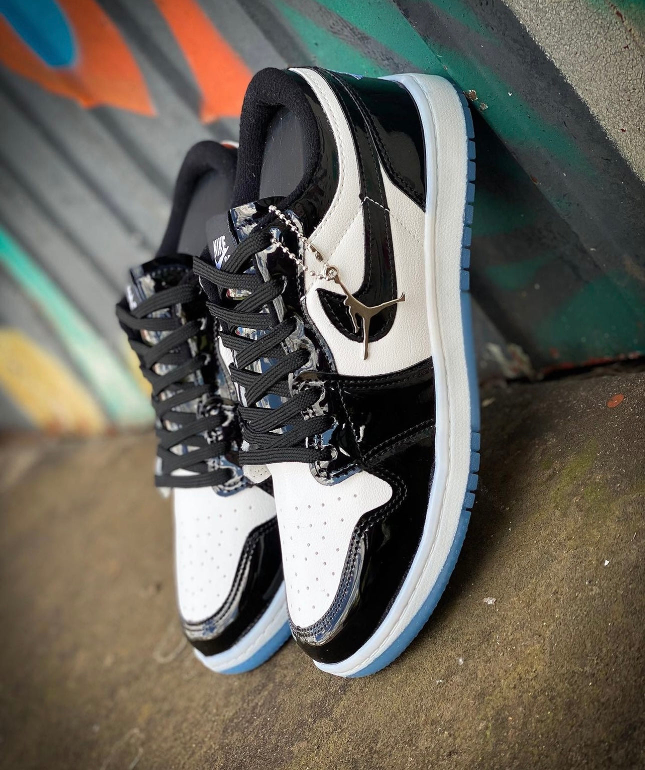 Tênis Nike Jordan 1 Low