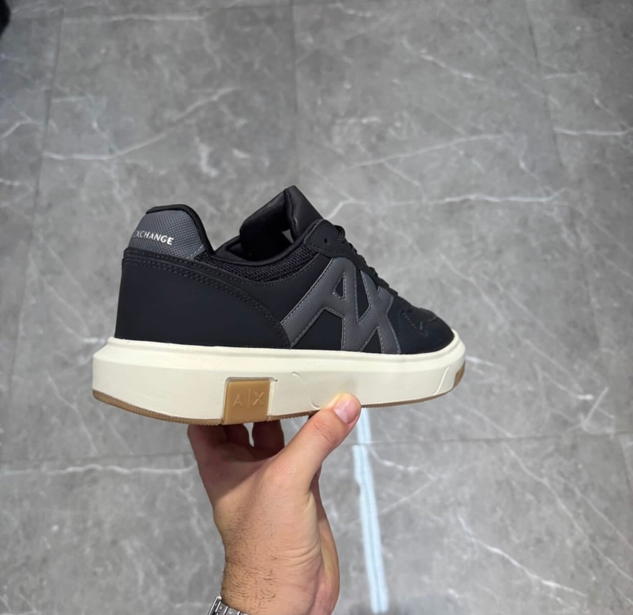 Tênis Armani Exchange AX