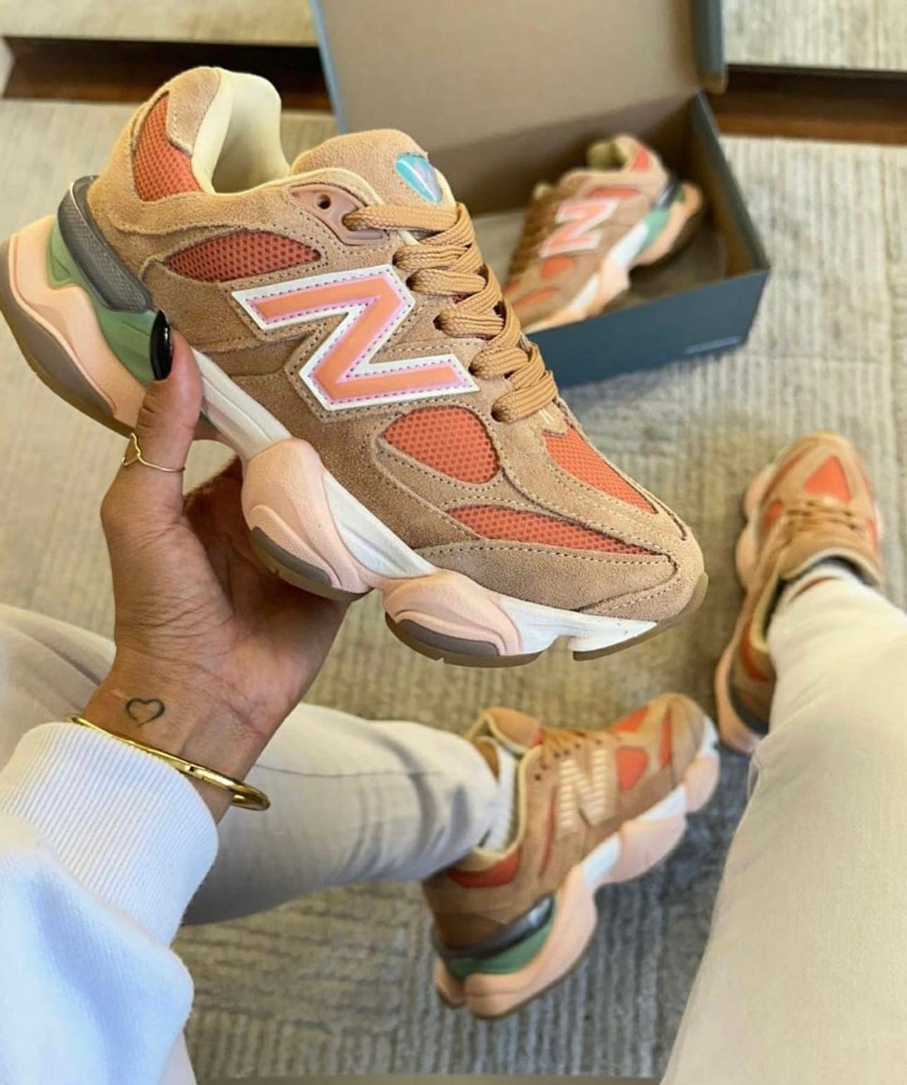 Tênis N. Balance 9060