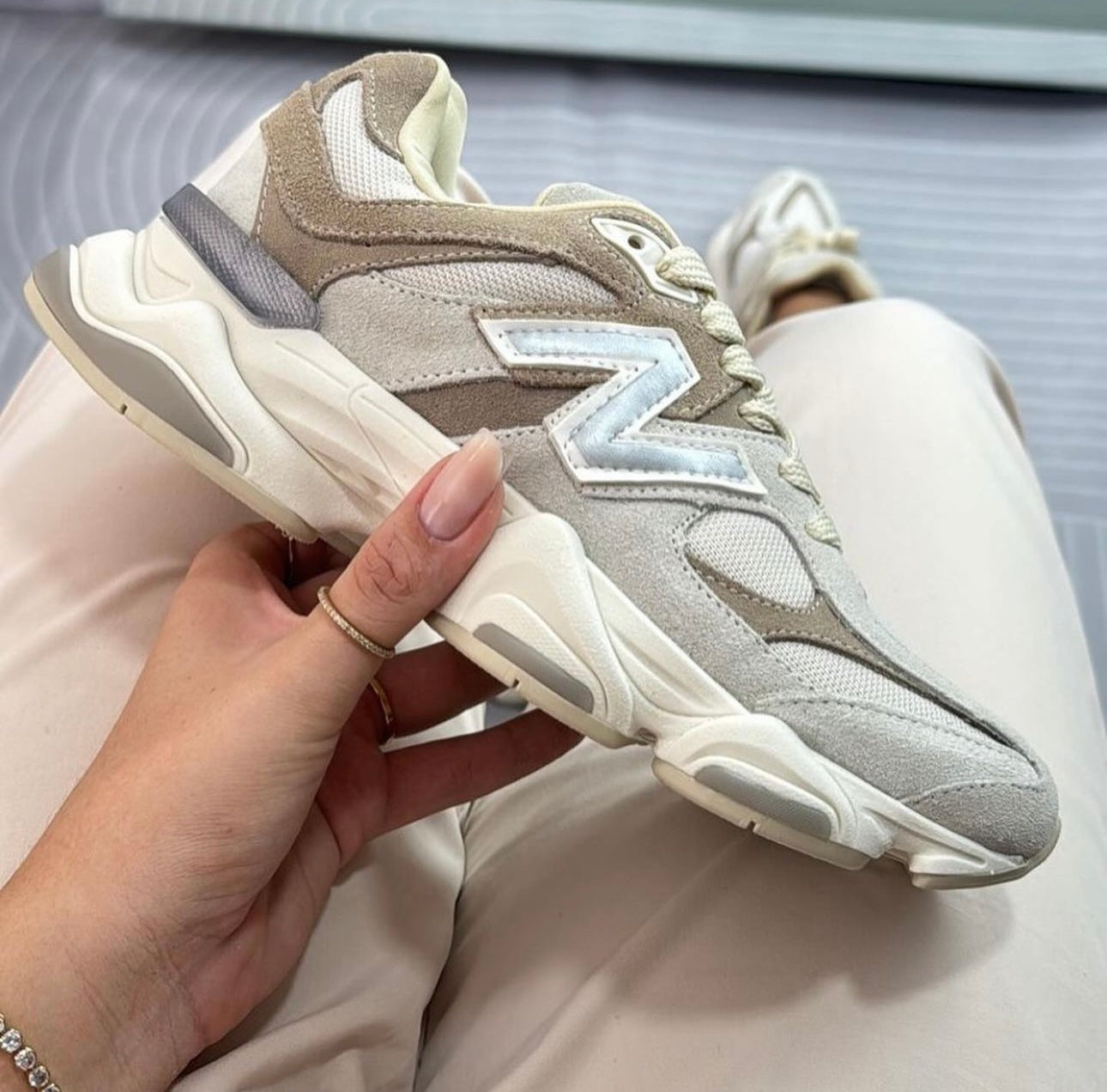 Tênis N. Balance 9060