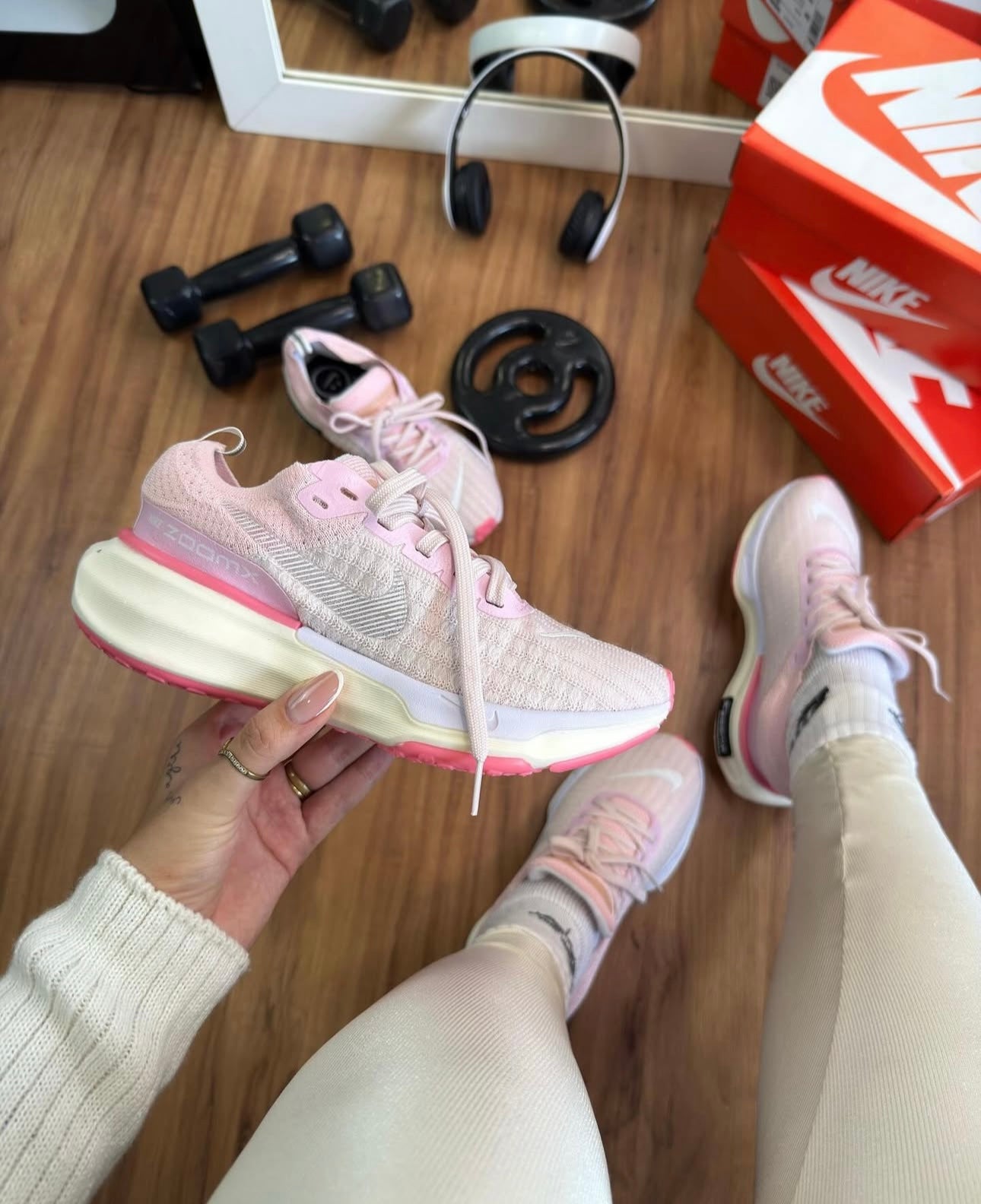 Nike ZoomX Invincible Run Flyknit 3 + Brinde