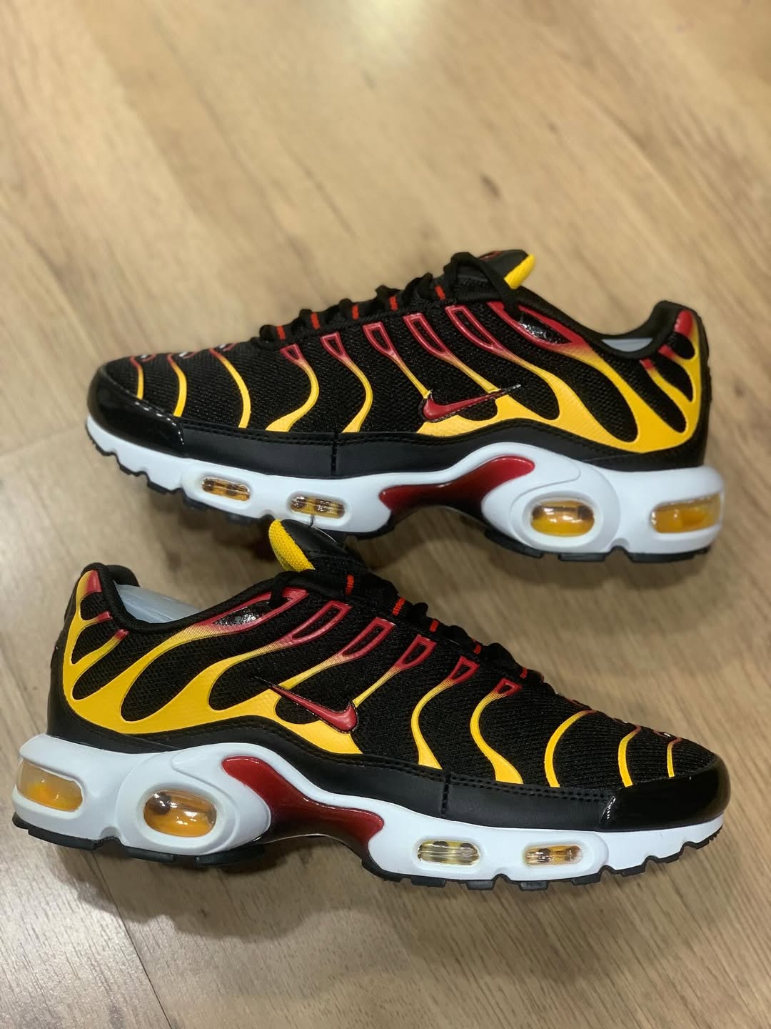 Nike Air Max TN Plus - Reverse Sunset