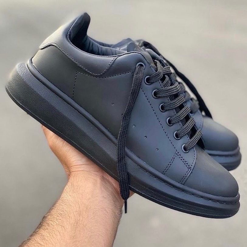 Tênis Alexander McQueen + Brinde