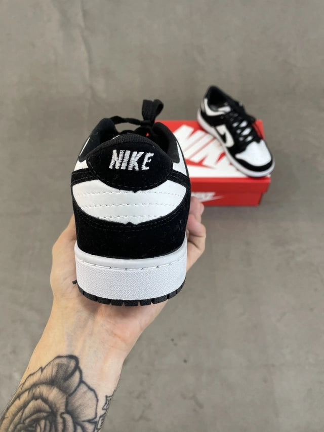 Tênis Nike Dunk Low