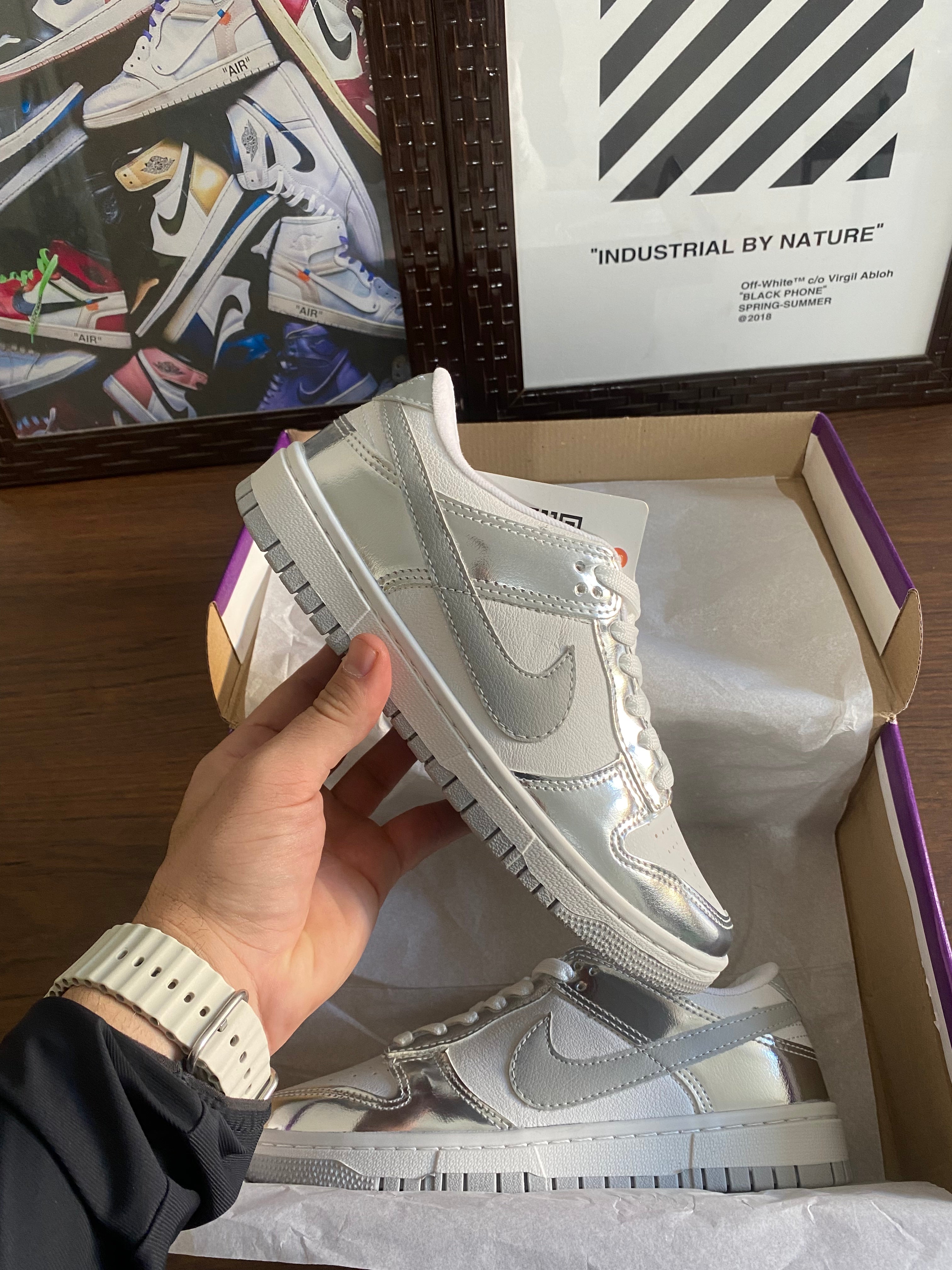 Tênis Nike Dunk Low  + Brinde