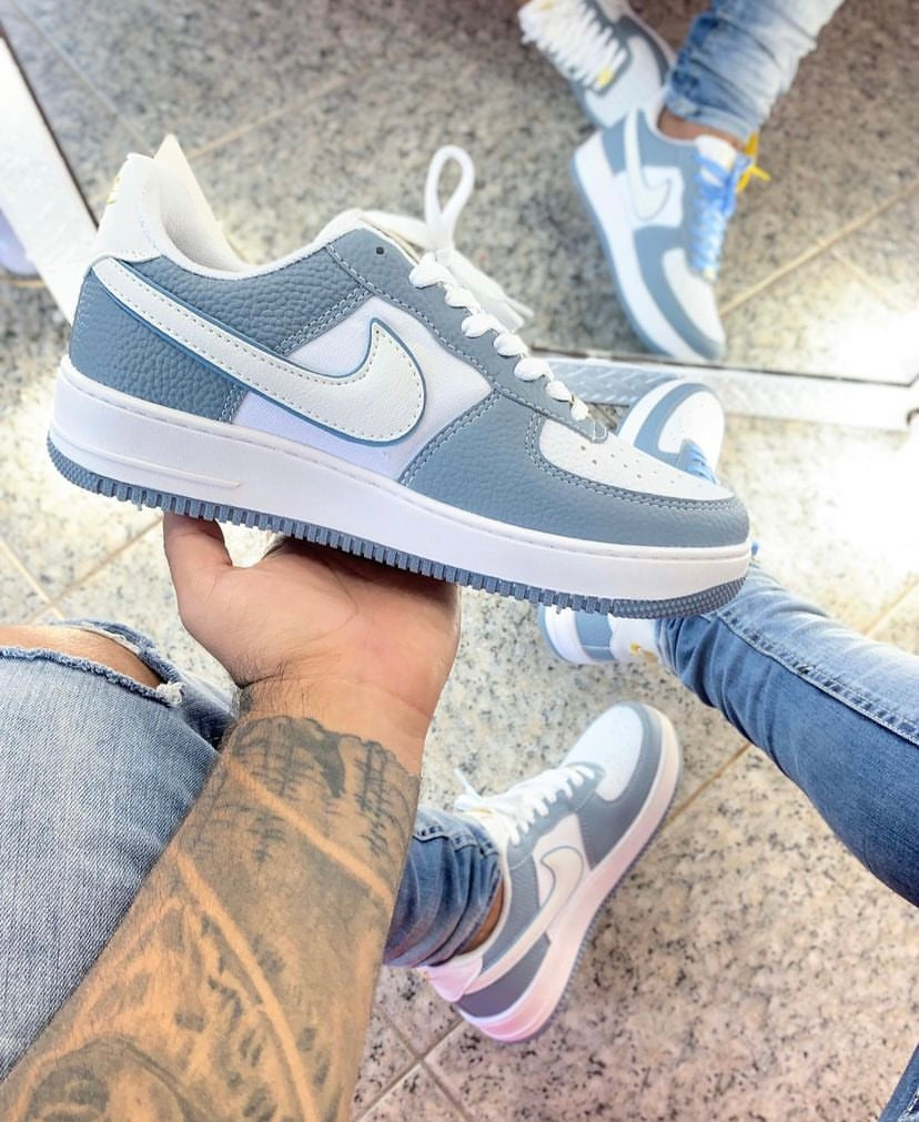 Tênis Nike Air Force 1 + Brinde