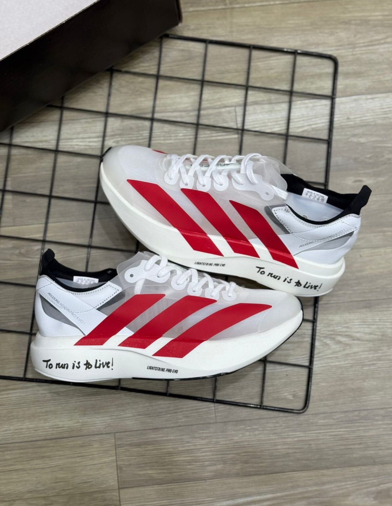Adidas Adizero Adios Pro Evo 1