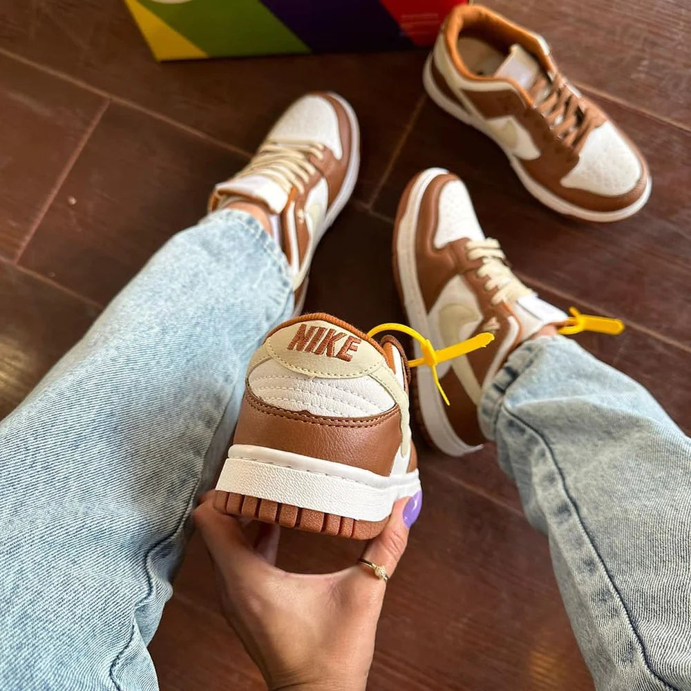 Tênis Nike Dunk Low + Brinde