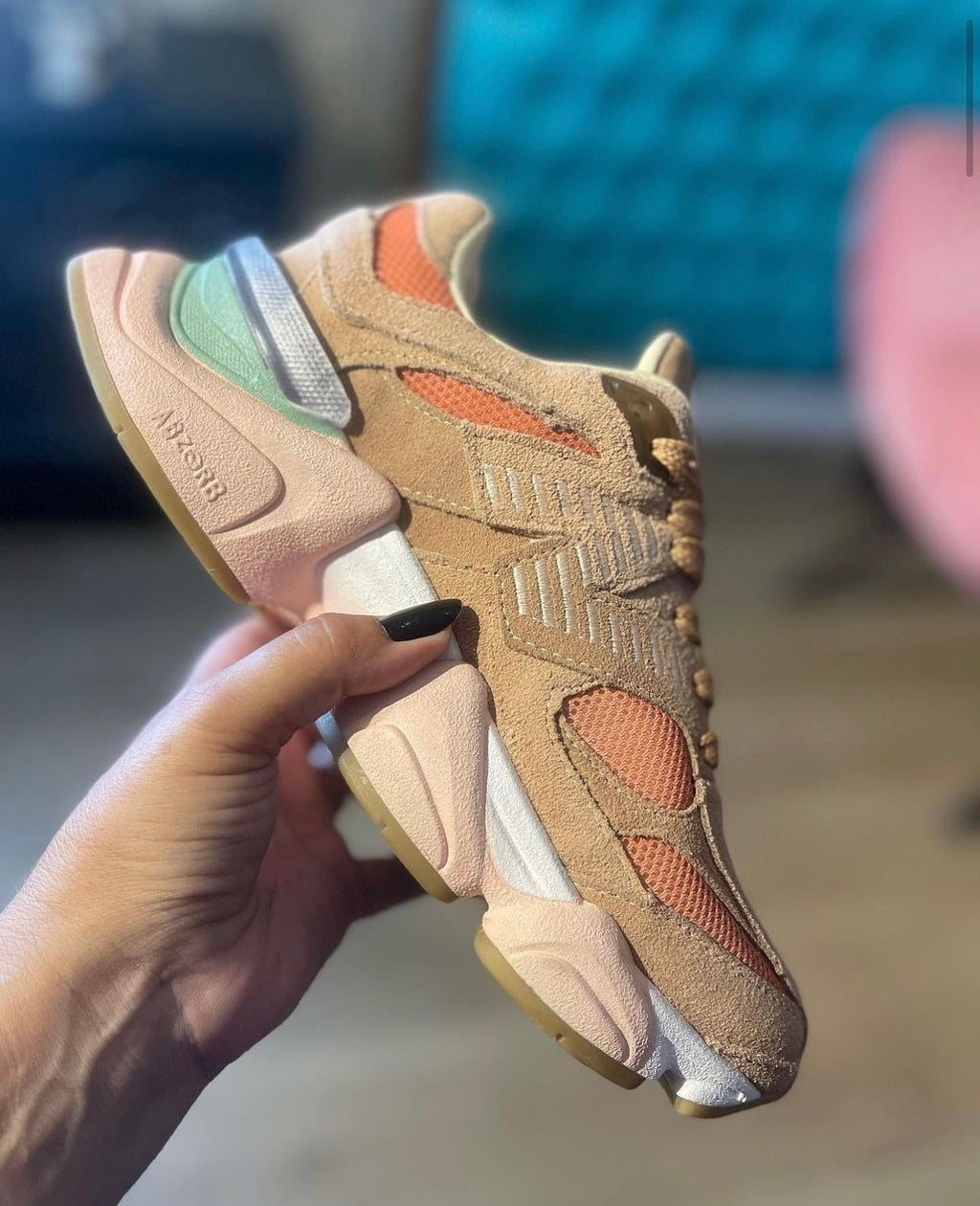 Tênis N. Balance 9060