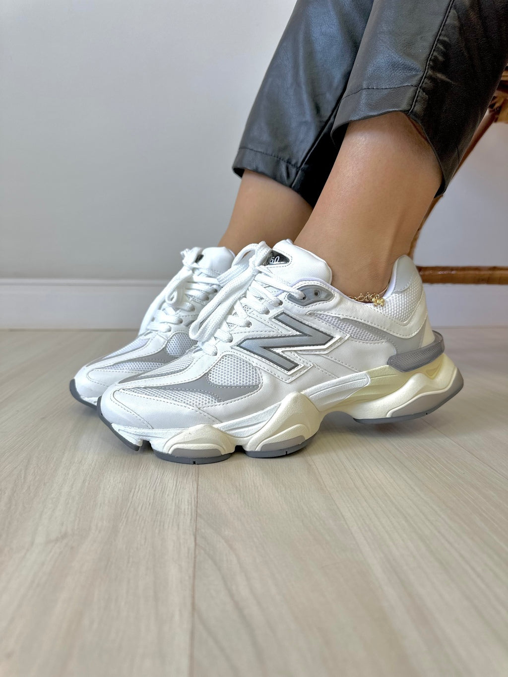 Tênis N. Balance 9060