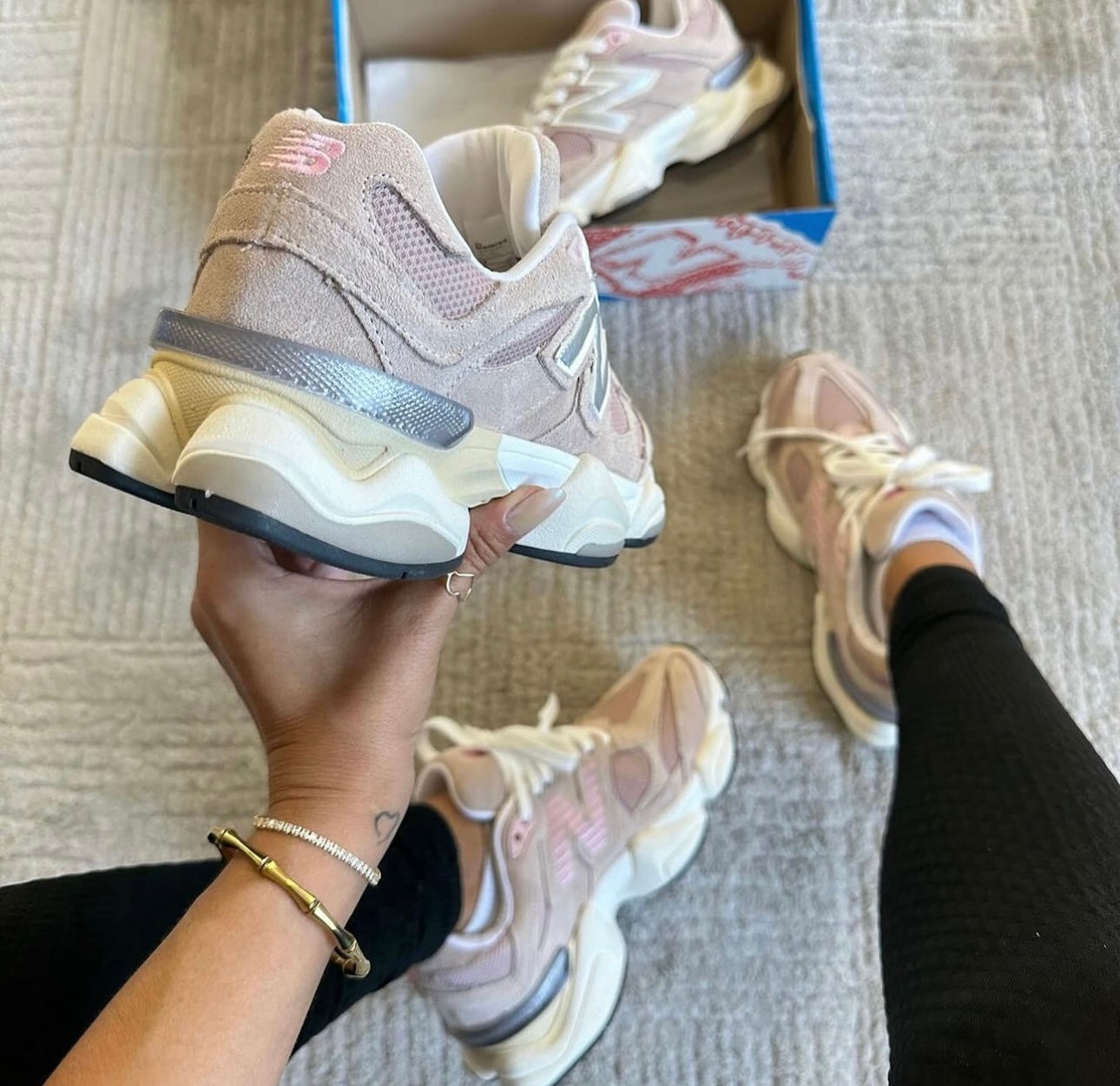 Tênis N. Balance 9060