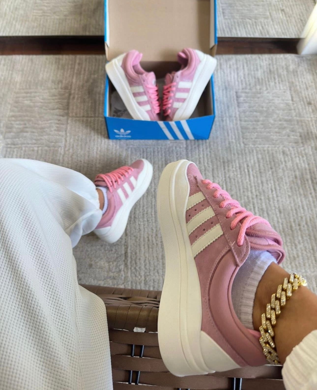 Tênis Adidas Campus X Bad Bunny + Brinde