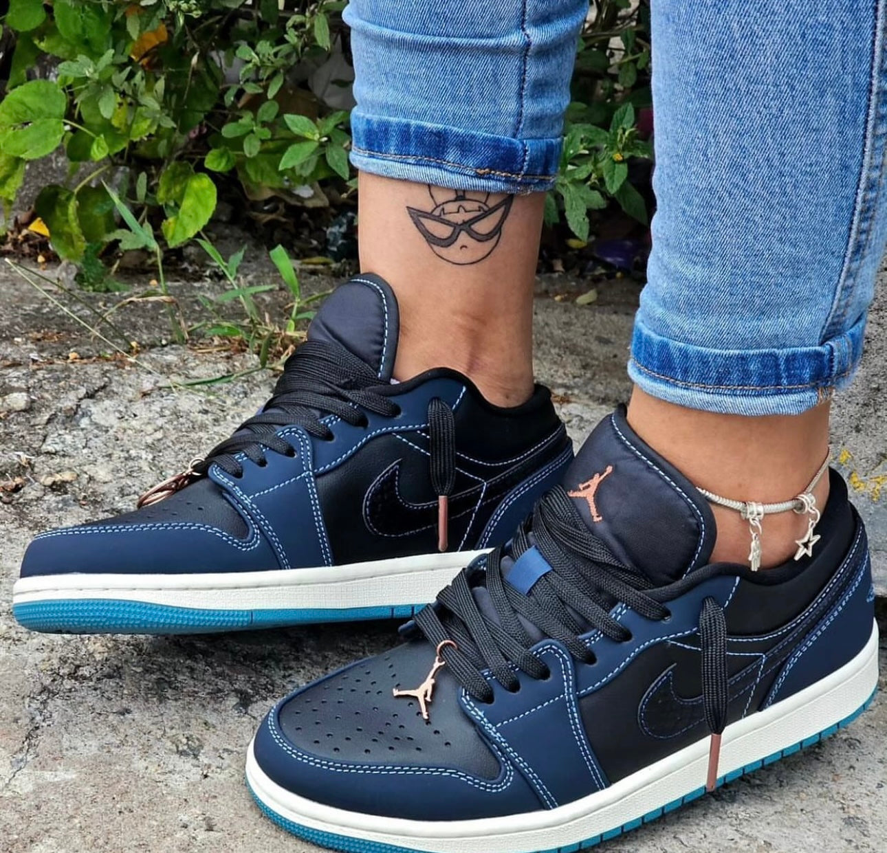 Tênis Nike Jordan 1 Low
