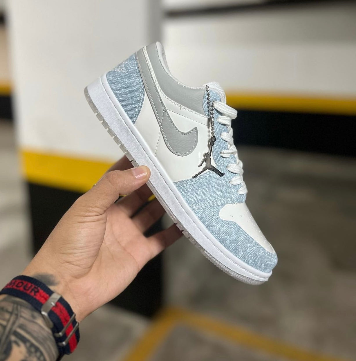 Tênis Nike Jordan 1 Low