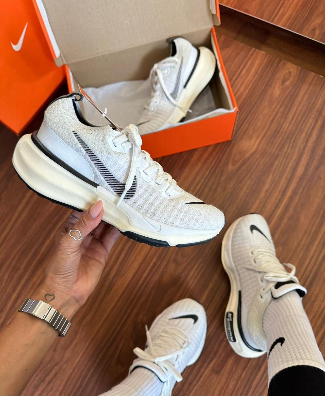 Nike ZoomX Invincible Run 3 + Brinde