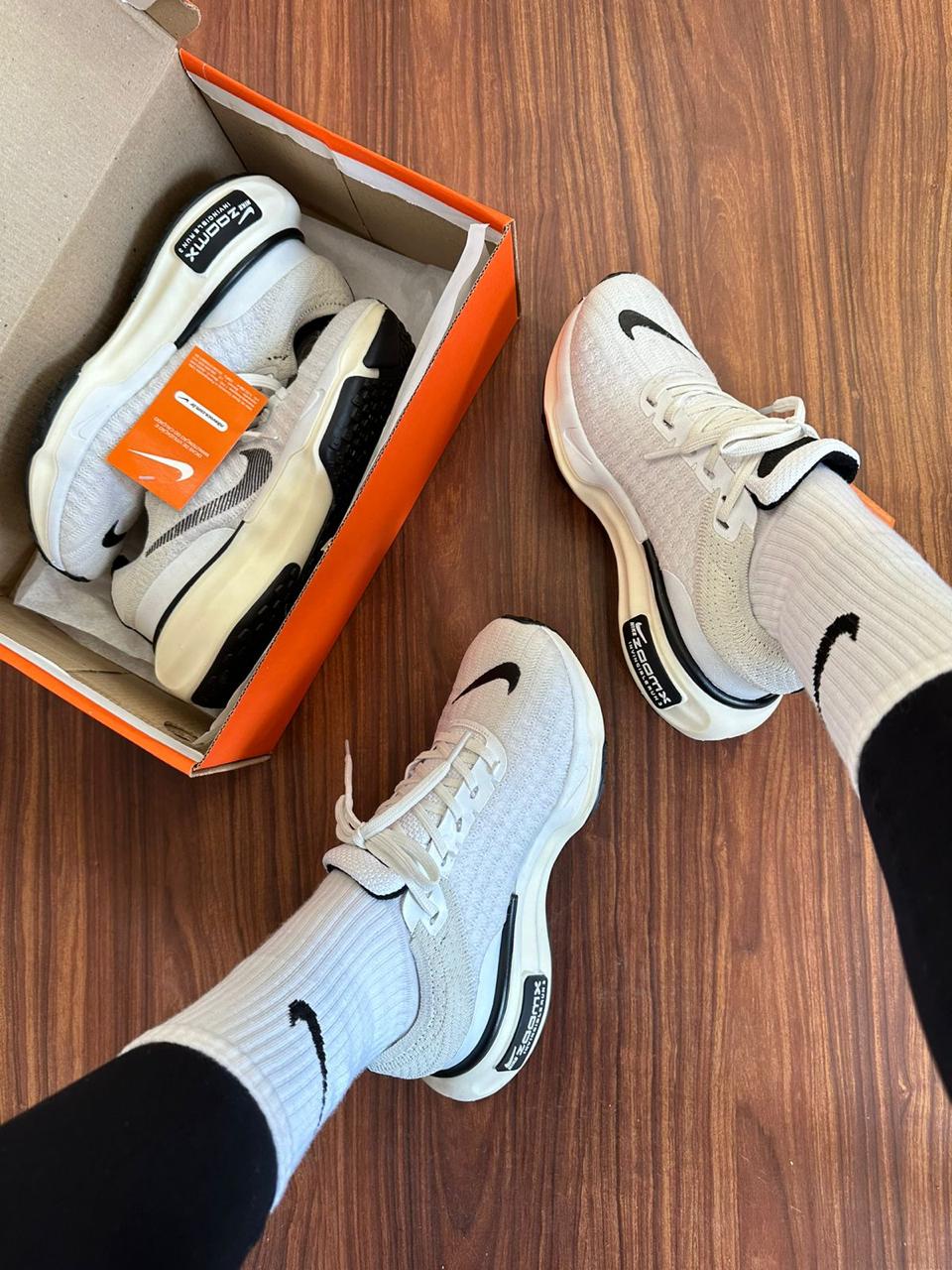 Nike ZoomX Invincible Run 3 + Brinde