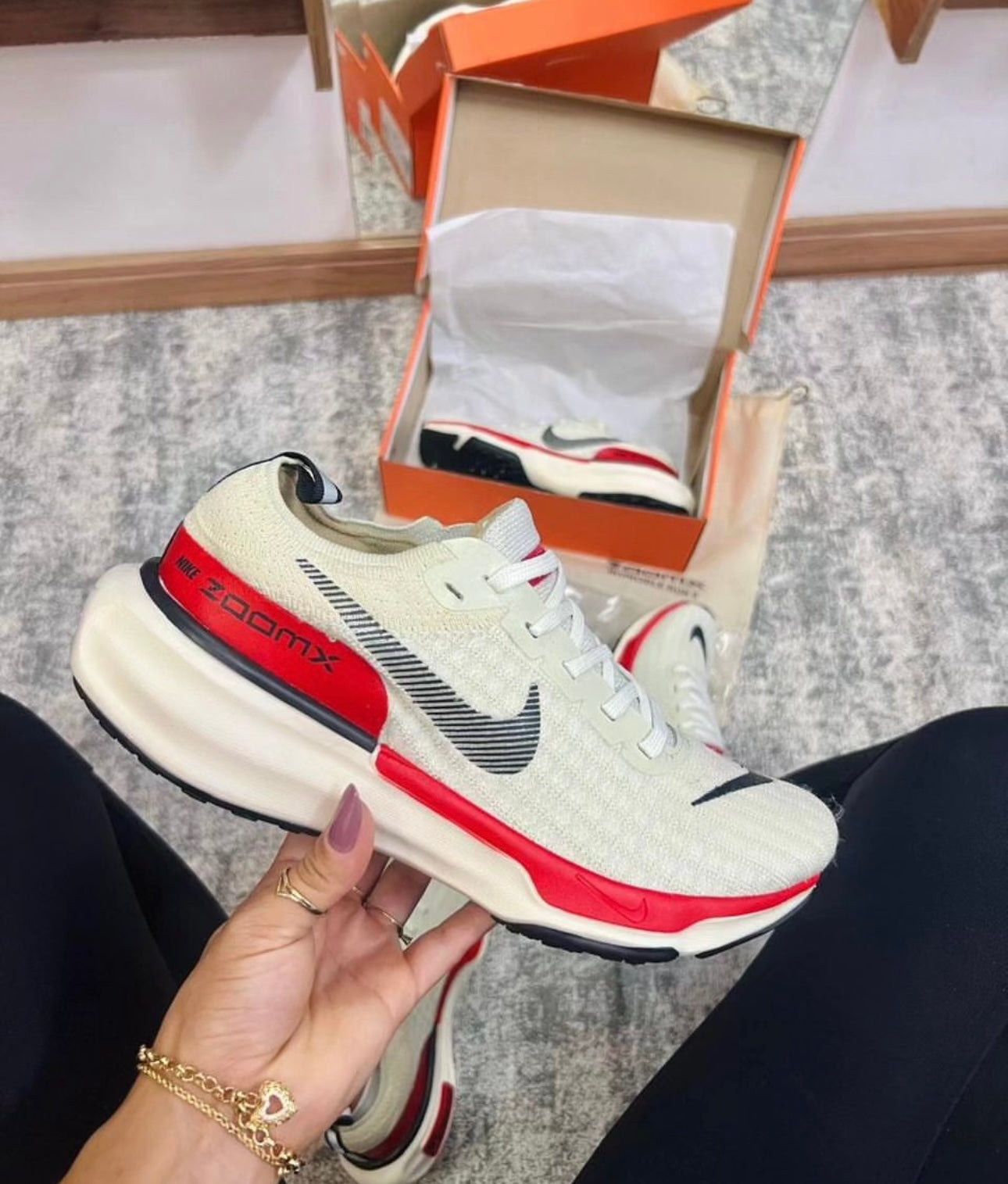 Nike ZoomX Invincible Run 3 + Brinde