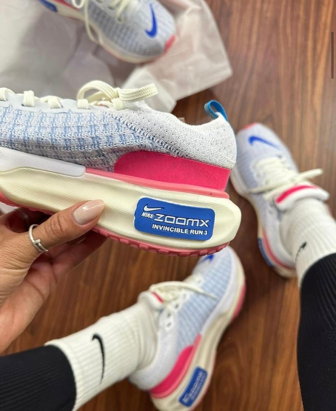 Nike ZoomX Invincible Run 3 + Brinde