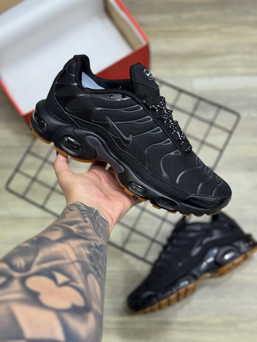 Nike Air Max TN Plus - Black Gum