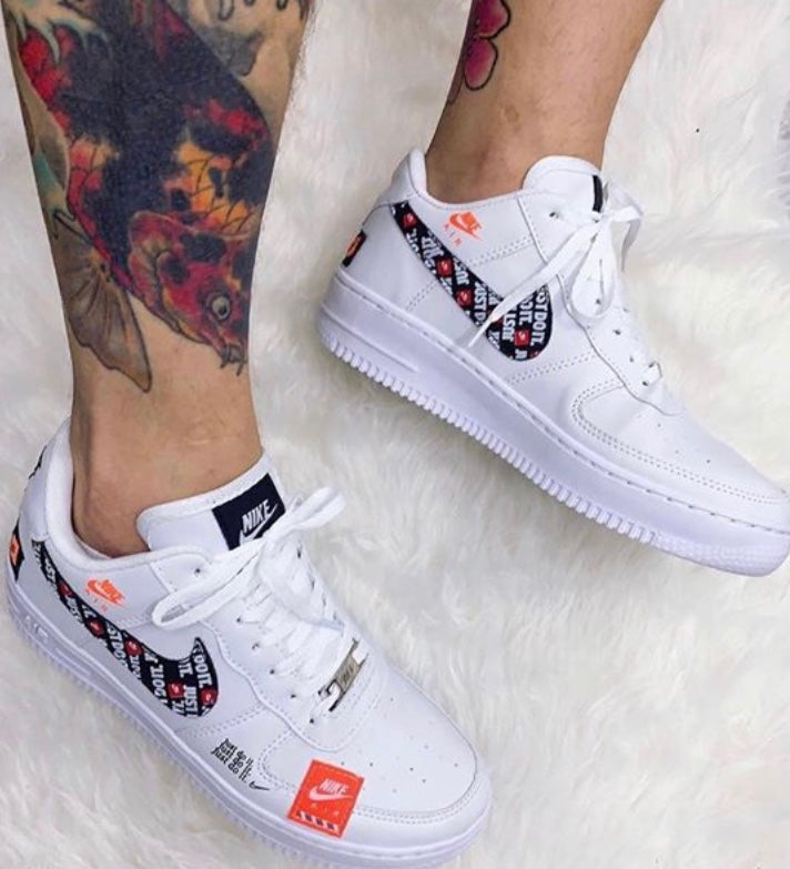 Tênis Nike Air Force 1