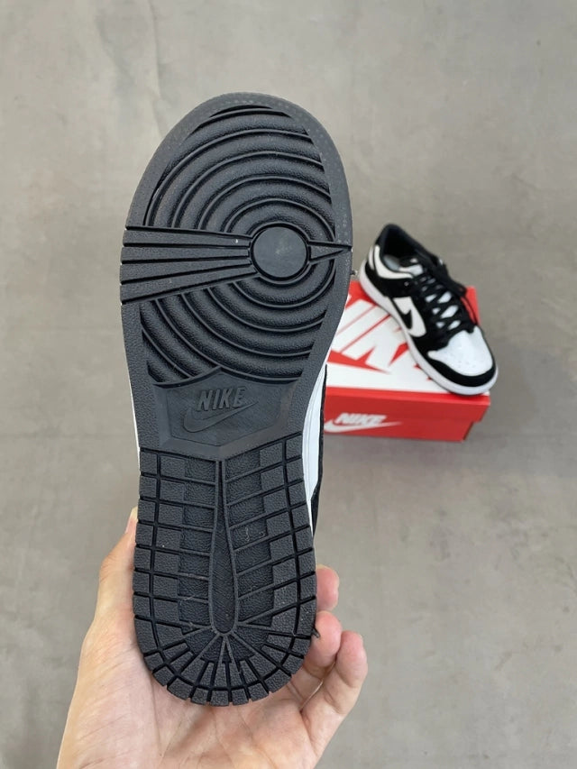 Tênis Nike Dunk Low